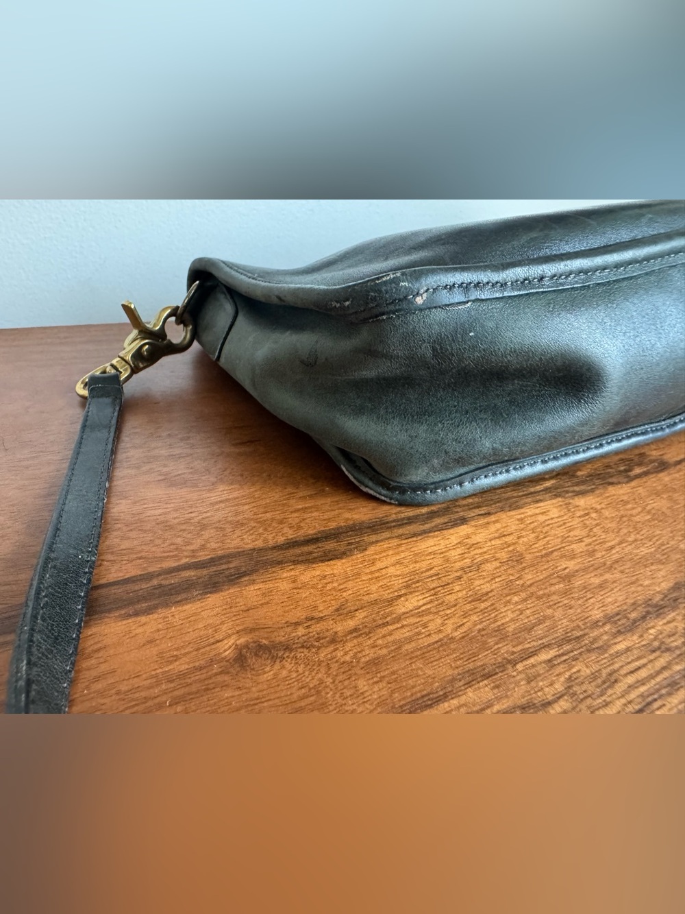 COACH vintage 80’s companion shoulder bag, made in USA, hunter green leather - Picture 7 of 16